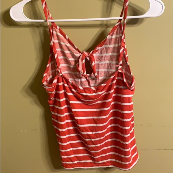 Cute red and white tank top - Picture 2 of 2